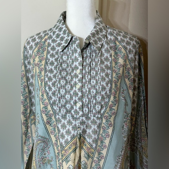 SOFT SURROUNDINGS Tabitha Tunic
Paisley Sky Cotton Voile Size Large - Picture 3 of 9